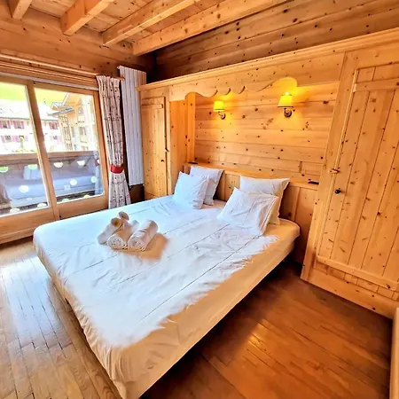 Spacieux Au Coeur Des Gets Avec Balcon, Parking, Et Wifi - Fr-1-598-82 * Les Gets