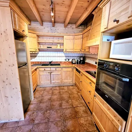 Spacieux Au Coeur Des Gets Avec Balcon, Parking, Et Wifi - Fr-1-598-82